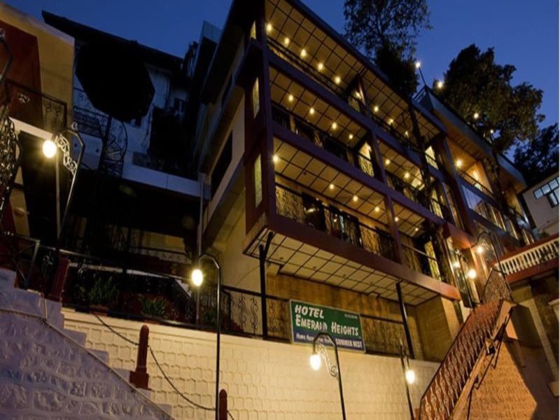 Hotel Emerald Heights Масурі Екстер'єр фото